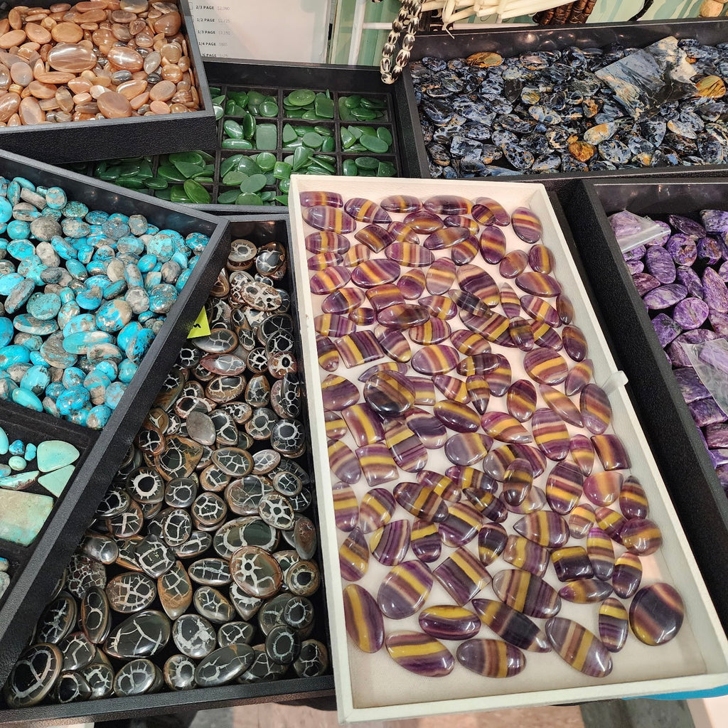 Phil's Bead Voyager Trunk Show