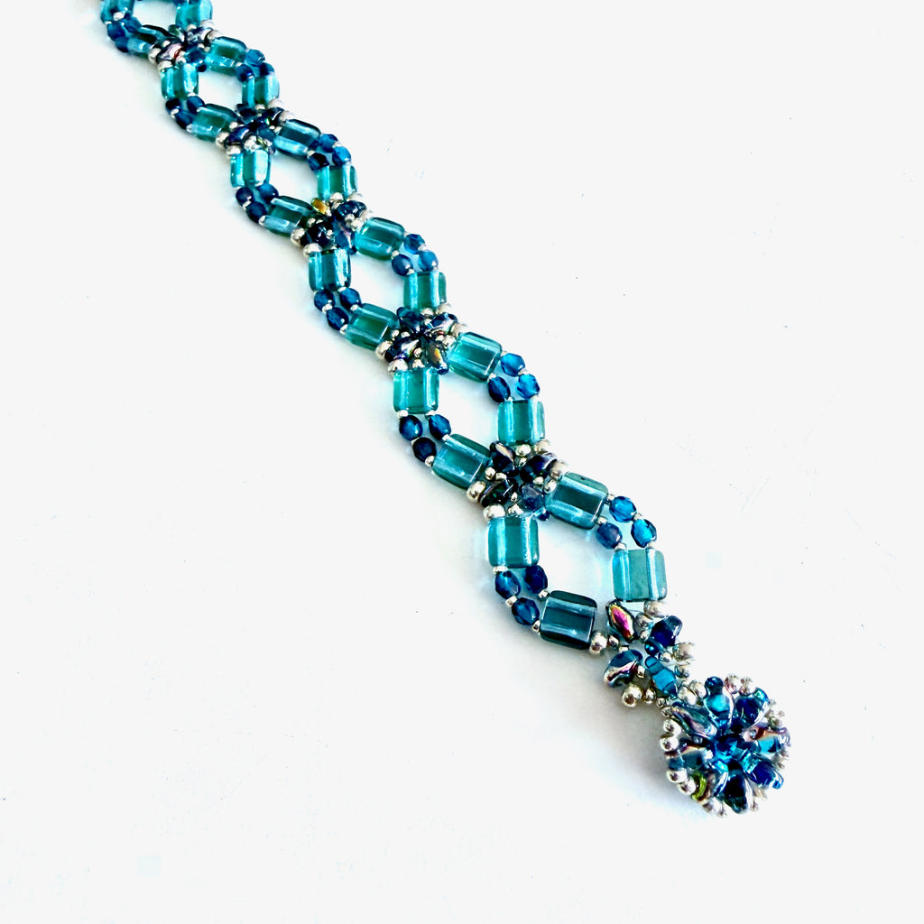 Flower Lattice Bracelet Class