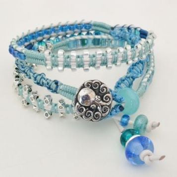 19 Colorful Memory Wire Bracelets