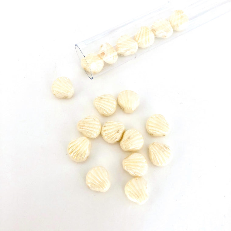 Shelly Shell Beads - Cream Shimmer
