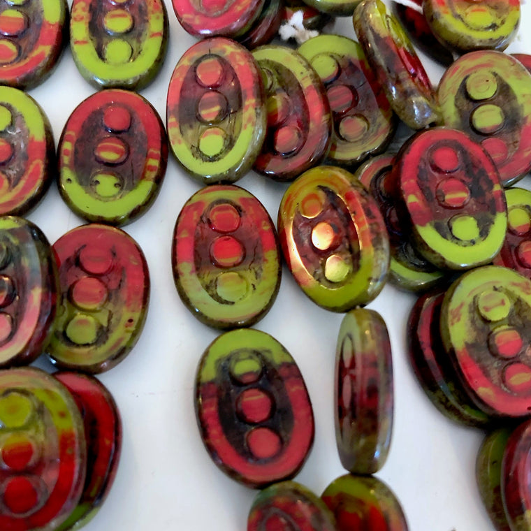 Peas in a Pod tablecut Czech beads - Red & Lime